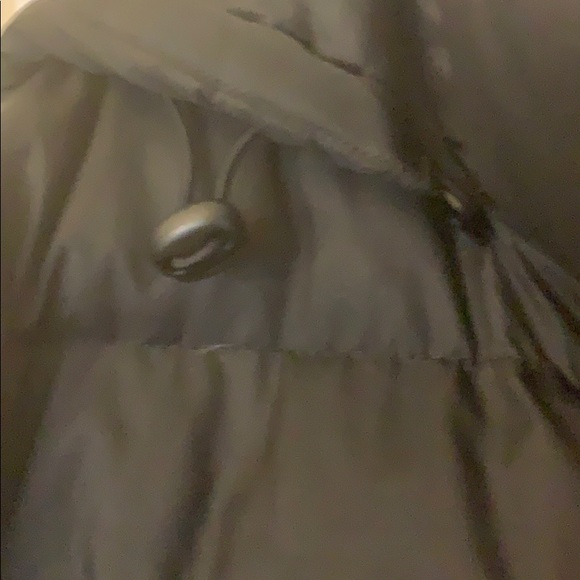 Black puffer jacket - Picture 3 of 5